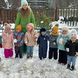 Ne bucurăm de prima zăpadă