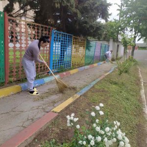 Activități de salubrizare cu ocazia Zilei Pământului