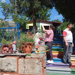 Am muncit cu drag pentru a înfrumuseța spațiul în care cresc și învață zi de zi